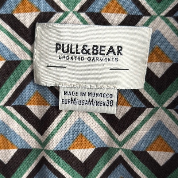 Pull&Bear Men's Geometric Green short sleeve M button down shirt - Picture 2 of 6